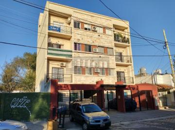 Departamento · 36m² · 2 Ambientes · 1 Cochera · Departamento en Banfield