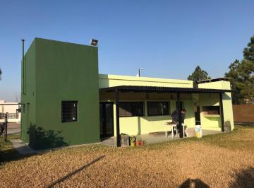 Casa · 133m² · 2 Ambientes · 1 Cochera · Barrio Cantegrill