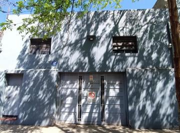 Casa de 4 ambientes, Parque Chas · Casa con 3 Unidades Funcionales en Parque Cha