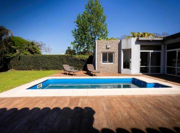 Casa · 300m² · 5 Ambientes · 2 Cocheras · Casa Venta 6 Ambientes Ciudad Evita