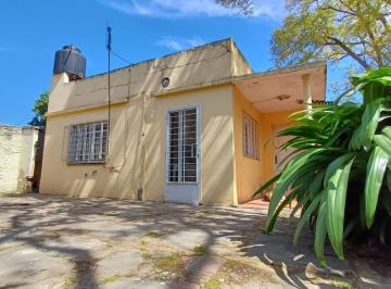 Casa · 65m² · 3 Ambientes · 1 Cochera · Casa a Refaccionar en Venta, 3 Ambientes, en Don Torcuato, Tigre, Gba Norte
