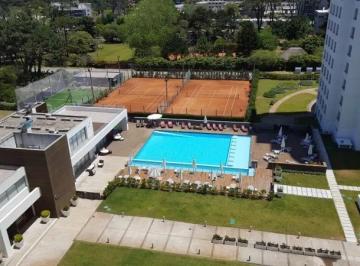 Departamento · 48m² · 3 Ambientes · 1 Cochera · Roosevelt