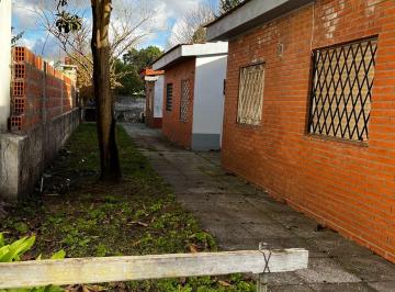 Casa de 1 ambiente, San Bernardo · Monoambiente en Venta en San Bernardo con Dormitorio Arriba
