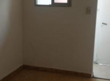 PH · 40m² · 2 Ambientes · PH Planta Alta, 1 Dormi, Patio en San Martin Sin Expensas