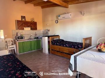 Departamento · 170m² · 8 Ambientes · 1 Cochera · Complejo de Departamentos en Las Grutas