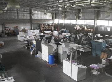 Bodega-Galpón · 1226m² · Predio en El Parque Industrial de Canning