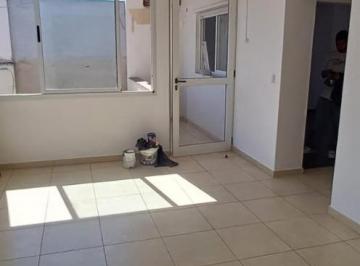 PH · 70m² · 3 Ambientes · PH Planta Baja Al Frente, 2 Dormis, Patio en Villa Lynch