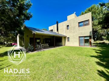 Casa de 5 ambientes, Costa Esmeralda · Venta de Casa Costa Atlantica, Costa Esmeralda, Barrio Ecuestre 6