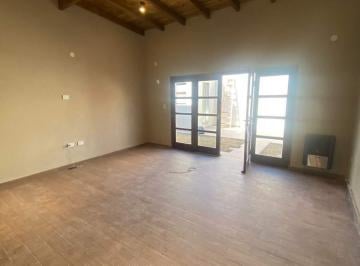 Foto · En Venta Casa Refaccionada a Nueva.