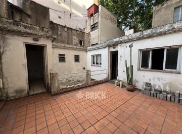 PH · 110m² · 5 Ambientes · (A Reciclar) PH S/exp en Av Avellaneda y Donato Alvarez - Gran Tza Amplio Patio Coc Comedor