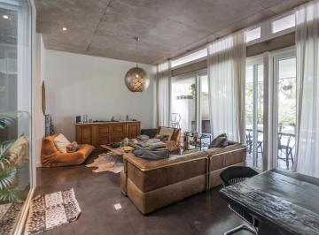 Casa · 215m² · 5 Ambientes · 2 Cocheras · Casa en Venta en Tipas 4 Dorm.