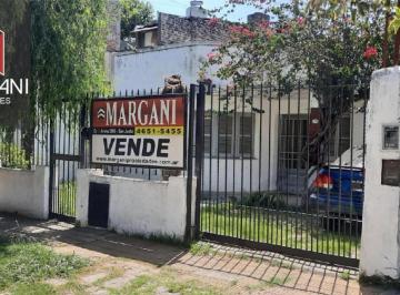 Casa · 120m² · 3 Ambientes · 2 Cocheras · Casa 3 Amb C/ E. de Vehiculo + Patio y Deposito Apto Credito