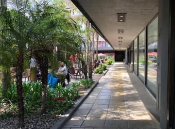Local comercial · 32m² · 2 Ambientes · Locales en Venta en Galeria Martinez Shopping Center