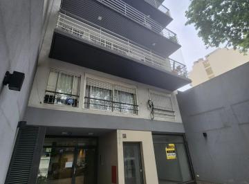 Departamento de 2 ambientes, Villa del Parque · Jonte 2700 - Departamento 2 Ambientes Moderno con Patio 46 m²