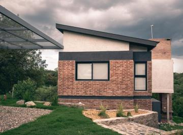 Casa de 6 ambientes, Santa Rosa de Calamuchita · Casa en Venta en Posta Carreta