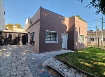 general-san-martin-villa-lynch-venta-casa-3-ambientes · Venta Casa 3 Amb - Cochera - 2 Baños - Gral. San Martin