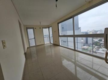 Departamento · 75m² · 3 Ambientes · 1 Cochera · Departamento en Banfield Este