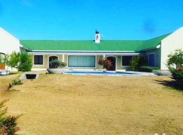 Foto1 · En Venta Chacra de 5 Dorm. en Ruta 104.