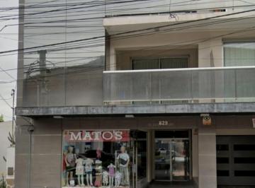 Local comercial · 45m² · 2 Ambientes · Hermoso Local Sobre Av Reyes Católico Frente a Ypf Shopping