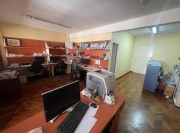 Oficina comercial · 70m² · 4 Ambientes · Oficina 70 m² en Microcentro