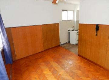 Imagen 1 - Departamento amplio de 2 dormitorios en 3º piso por escalera, cerca de la costanera y el río Paraná. - · Departamento Amplio de 2 Dorm. en 3º Piso por Escalera, Cerca de La Costanera y El Río Paraná.