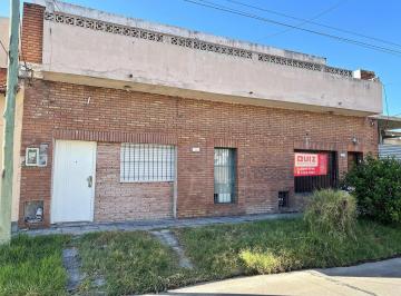 1 · Venta Casa Multifamiliar en Villa Adelina