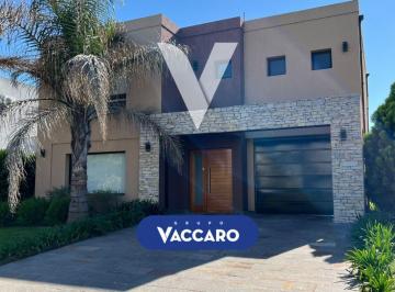 VCO-VC1-863_2 · Casa en Venta, 4 Ambientes en Haras María Victoria, Moreno