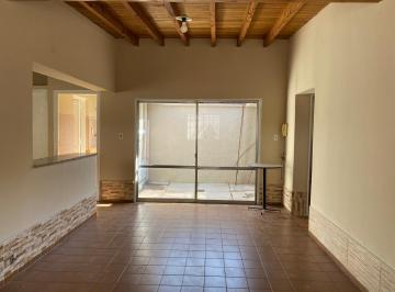 Casa de 3 ambientes, Ciudad de Mendoza · Casa Mas Departamento