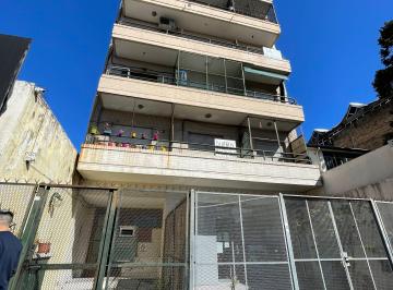 Departamento de 2 ambientes, Morón · Depto de 2 Ambientes en Morón Próximo a Estación