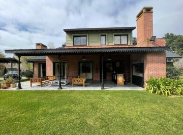 Casa · 230m² · 5 Ambientes · Alquiler Temporada Rumenco
