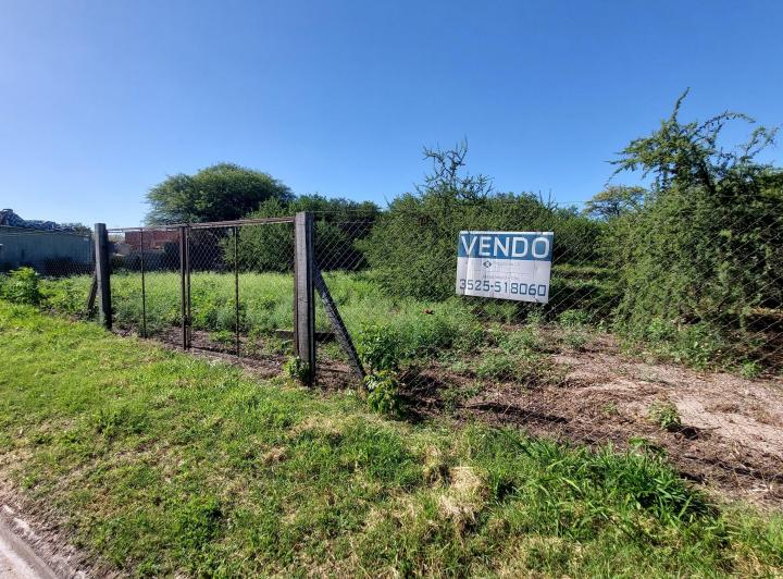 Terreno · 704m²