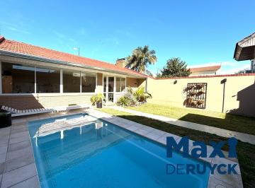 Casa · 160m² · 3 Ambientes · 2 Cocheras · Impecable Casa en Los Cedros, Z/factory Quilmes