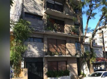 Departamento de 4 ambientes, Vicente López · La Lucila 4 Amb, Reciclado a Nuevo, Excelente, Muy Bajas Expensas