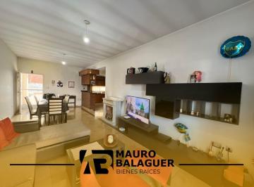 Departamento · 115m² · 4 Ambientes · 2 Cocheras · Departamento 4 Ambientes con Balcon Sobre Av Luro - Laferrere - Apto Credito