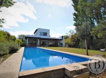 Casa de 4 ambientes, Escobar · Bustamante Prop El Lucero 12070 Casa Alquiler Verano Enero Tortugas Norte Pilar