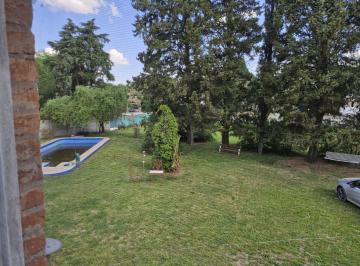 Quinta vacacional · 1537m² · 5 Ambientes · 2 Cocheras · Quinta en Venta - Francisco Alvarez