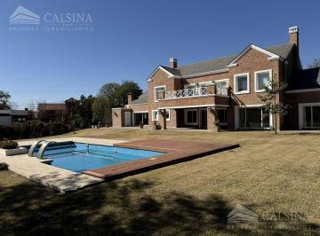 Casa · 500m² · 4 Ambientes · 2 Cocheras · Casa en Venta - Country Las Delicias - Córdoba