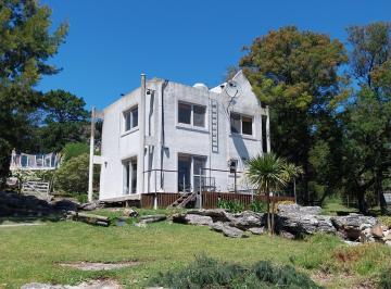 Casa en Venta de 4 ambientes Sierra de los Padres · Propiedad en Venta en Sierra de Los Padres. Balcon del Golf. Apta Credito