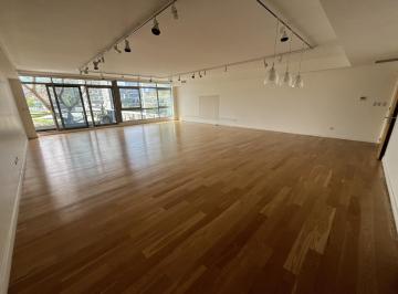 Departamento · 328m² · 4 Ambientes · 3 Cocheras · Madero Center - Trinidad Guevara 329 - Venta Departamento 3 Ambientes 3 Cocheras