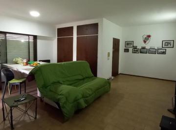 Departamento · 40m² · 2 Ambientes · Depto 2 Ambientes por Escalera, en Quilmes Centro