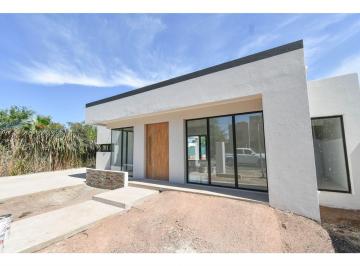 Casa · 110m² · 5 Ambientes · 2 Cocheras · Casa en Venta en Barrio Funes City - Excelente Ubicación con Acceso Pavimentado