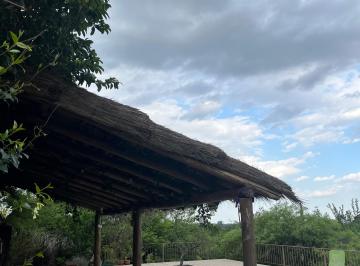 Casa de 4 ambientes, La Calera · Casa en Barrio 5 Lomas.