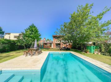 Foto1 · Casa en Jardines de Córdoba, 3 Dorm. y Piscina Climatizada