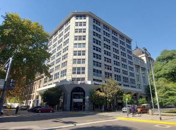 Oficina comercial · 175m² · 1 Ambiente · 2 Cocheras · Oficina en Centro (Capital Federal)