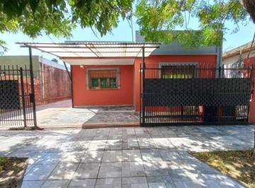 PH en Venta de 3 ambientes Lomas de Zamora · Apto Credito Casa en PH de 3 Ambientes C/ Patio y Cochera Financiacion