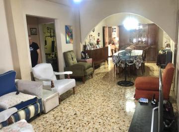 DVL-DVL-406_2 · Venta - Casa - 3 Ambientes - Morón - Patio