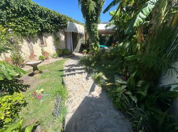 PH de 3 ambientes, Ensenada · PH en Venta en La Plata