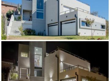 Casa · 370m² · 4 Ambientes · 4 Cocheras · Se Vende Espectacular Casa en Villa del Lago