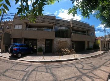 Departamento · 54m² · 3 Ambientes · 1 Cochera · Departamento en Venta en Ramos Mejia