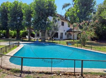 Casa · 160m² · 4 Ambientes · 1 Cochera · Casa Alquiler Temporario Country Maschwitz Club